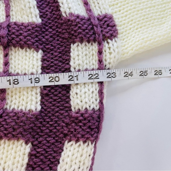 Vintage hand knit plaid v neck‎ chunky sweater academia women's size M - Picture 5 of 8